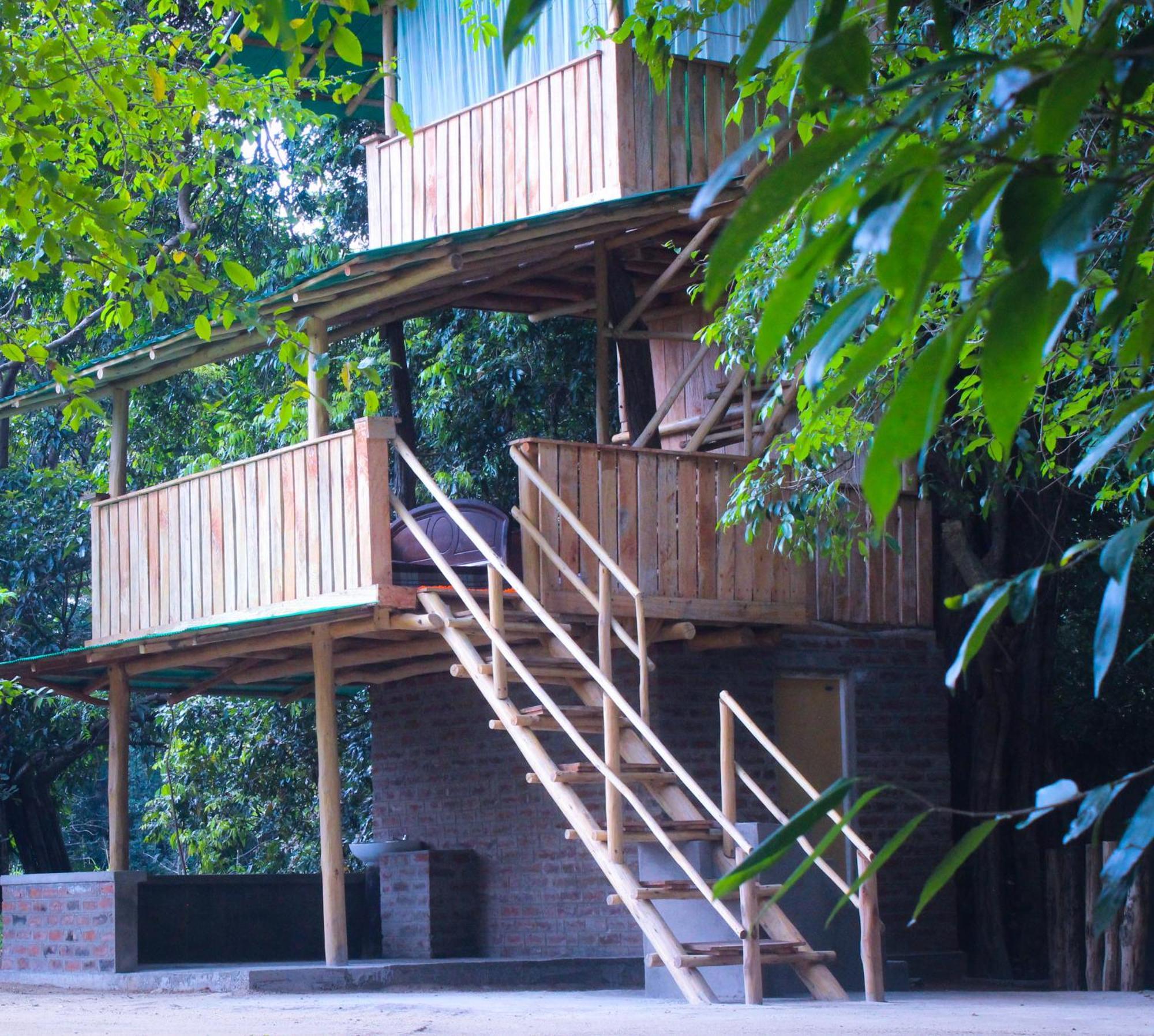Forest Tree Top Holiday Resort Buttala Bagian luar foto